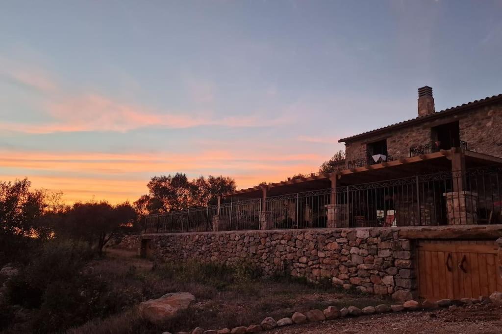 La Cueva De Miravet - Villa De Lujo En La Cima De La Montana Con Vistas Al Mar Cabanes  Extérieur photo